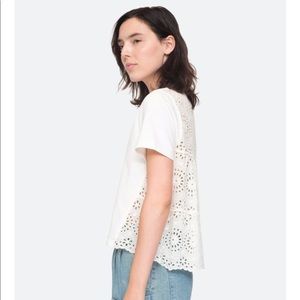 Sea Eyelet Daisy tee